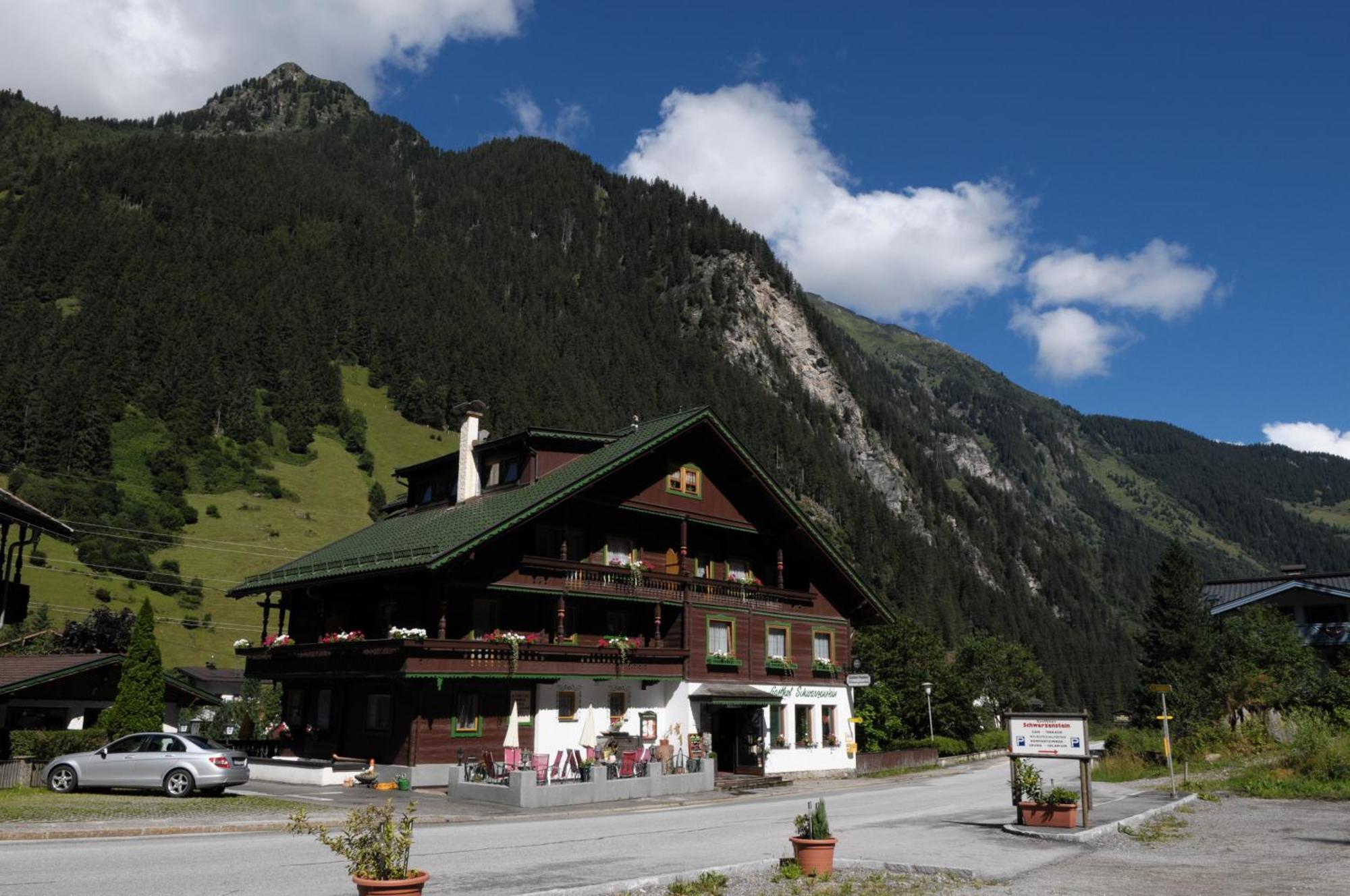 Hotel Gasthaus Schwarzenstein กินสลิง ภายนอก รูปภาพ